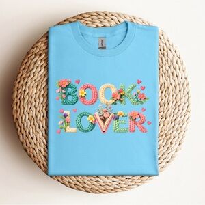 Book Lover Faux Yarn T-Shirt